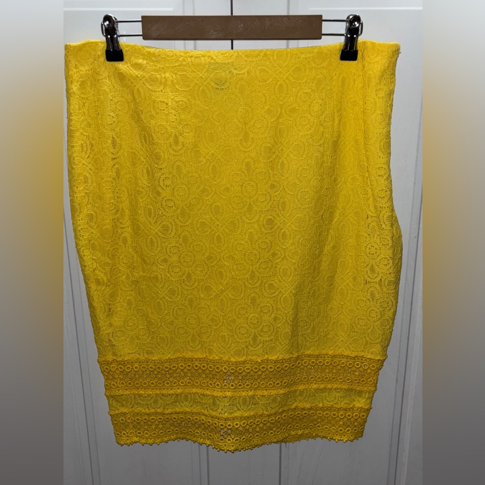 Project RUNWAY Sunflower Yellow Lace Midi Skirt~Sz.16 NWOT Waist 18-19”